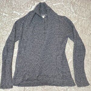 Sonoma Lifestyles Small Gray Knit‎ Open Face Sweater